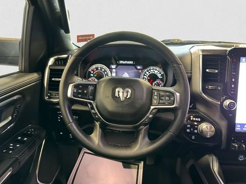 Used 2025 RAM 1500 Laramie w/ Sport Appearance Package AWD/4WD image 13