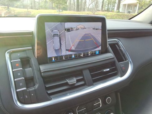 Used 2021 Chevrolet Tahoe High Country image 33