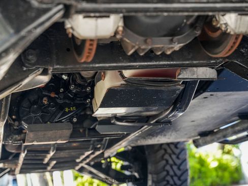 Used 2003 HUMMER H1 4-Door Open Top image 89