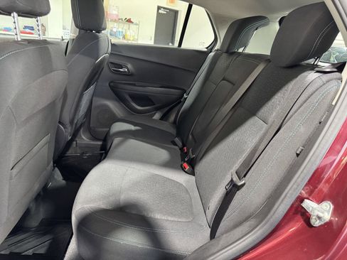 Used 2016 Chevrolet Trax LS w/ LPO, Protection Package FWD image 25