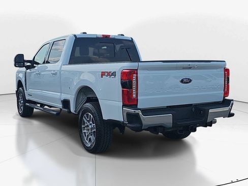Used 2024 Ford F250 Lariat w/ FX4 Off-Road Package AWD/4WD image 8