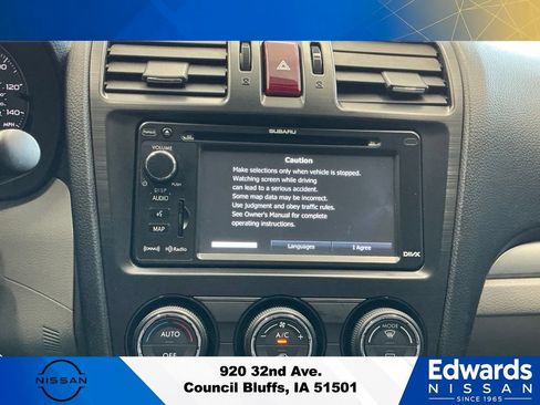 Used 2015 Subaru Forester 2.5i Limited AWD/4WD image 25