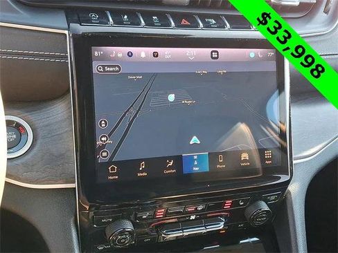 Certified 2023 Jeep Grand Cherokee Limited image 17