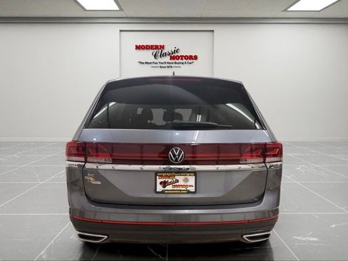 Used 2024 Volkswagen Atlas SE FWD image 4