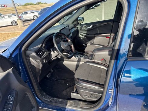 Used 2023 Ford Escape ST-Line w/ Tech Pack #1 FWD image 19