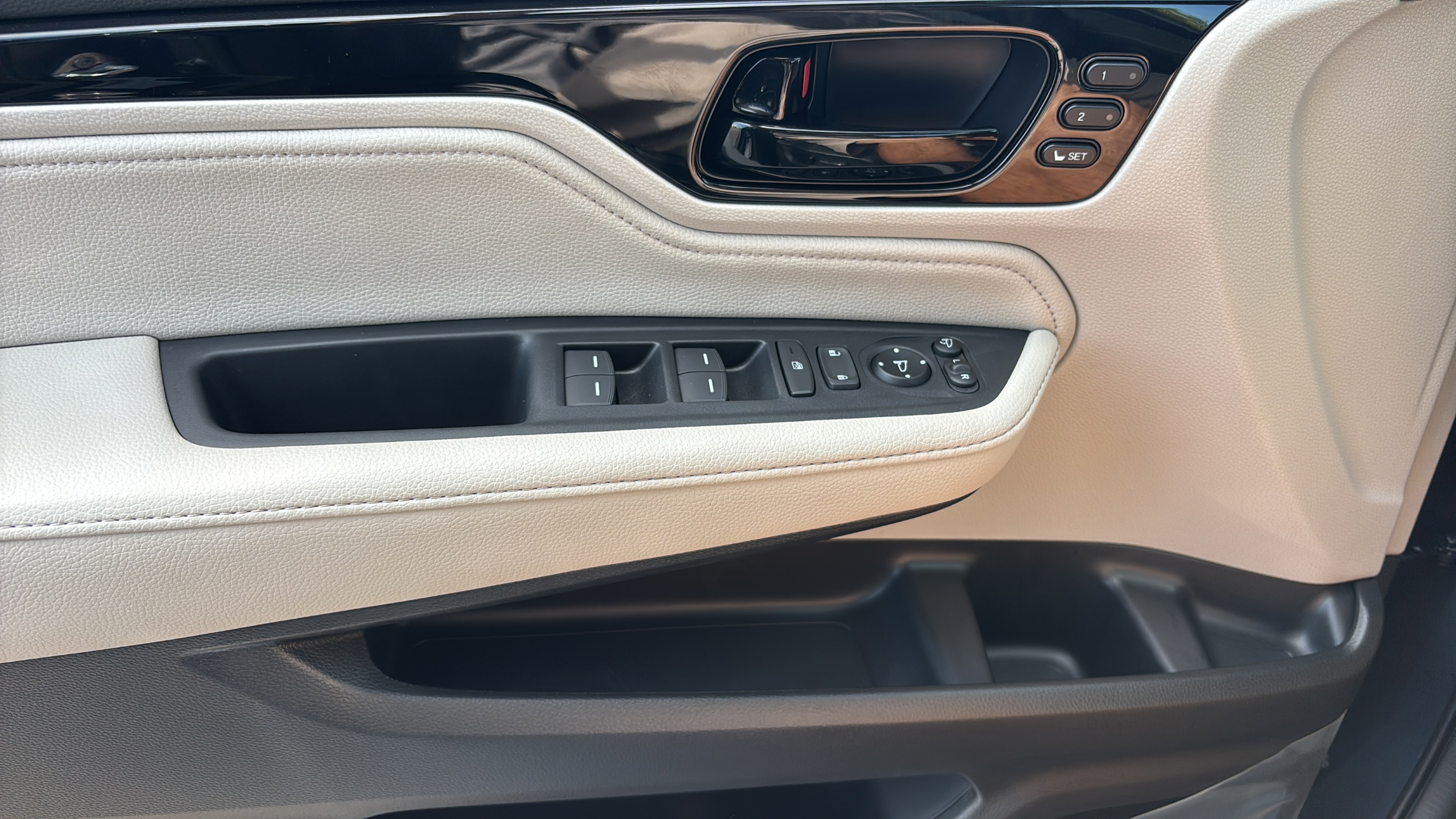New 2027 Honda Odyssey Elite image 18