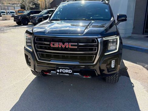 Used 2024 GMC Yukon AT4 w/ Technology Package image 22