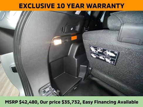 New 2025 Mitsubishi Outlander ES image 66