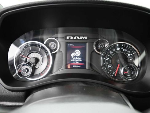 Used 2021 RAM 2500 Big Horn w/ Level 1 Equipment Group AWD/4WD image 12