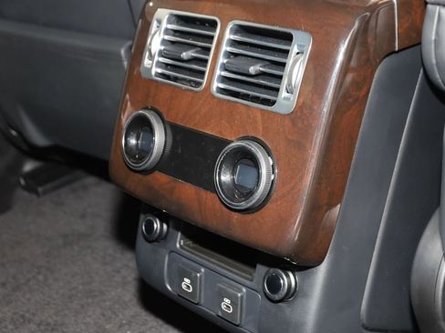 Used 2021 Land Rover Range Rover P525 Westminster Edition image 16