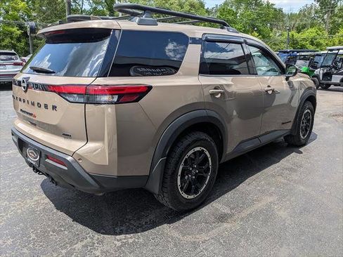 Used 2024 Nissan Pathfinder Rock Creek AWD/4WD image 5