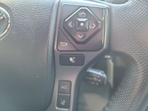 Used 2018 Toyota Tacoma TRD Pro image 20