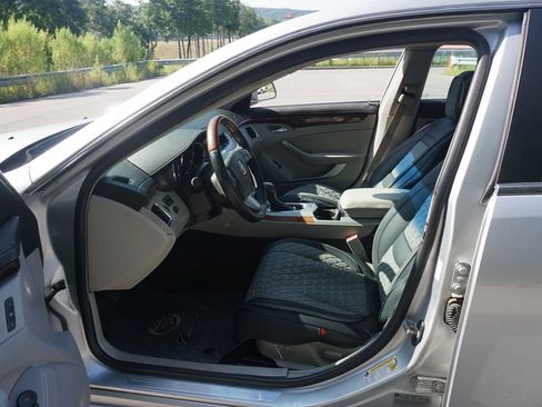 Used 2012 Cadillac CTS Luxury AWD/4WD image 2