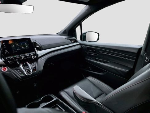 Used 2023 Honda Odyssey Sport image 24