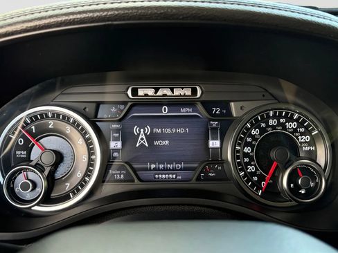 Used 2019 RAM 1500 Laramie AWD/4WD image 32