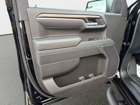 New 2026 GMC Sierra 1500 Elevation w/ Elevation Select Package AWD/4WD image 17