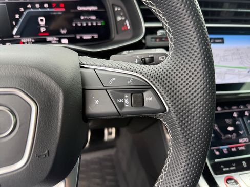 Used 2023 Audi SQ8 Prestige AWD/4WD image 22