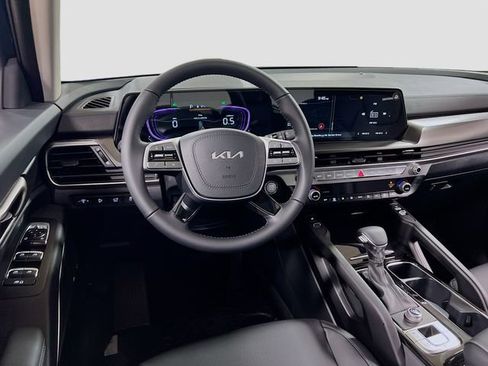 New 2025 Kia Telluride S image 24