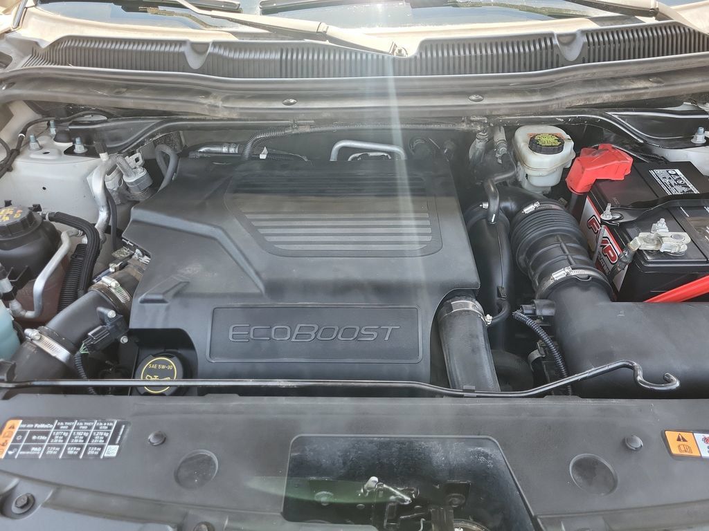Used 2017 Ford Explorer Sport AWD/4WD image 23