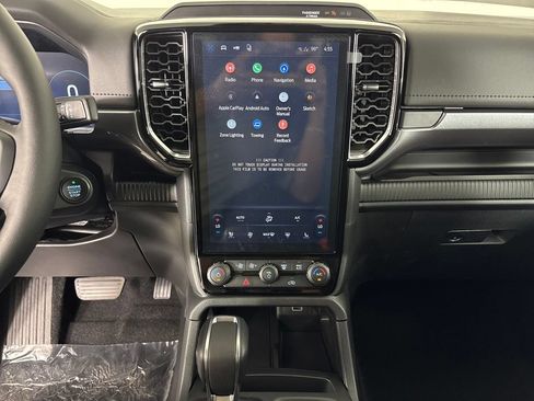 New 2026 Ford Ranger Lariat w/ Black Appearance Package RWD image 25