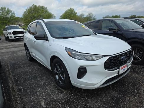 Used 2023 Ford Escape ST-Line w/ Equipment Group 301A FWD image 1