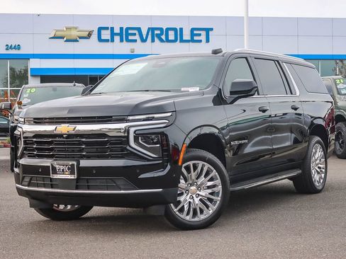 New 2026 Chevrolet Suburban LS image 1