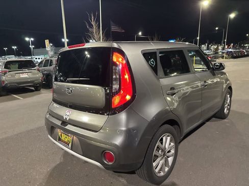 Used 2017 Kia Soul + image 31