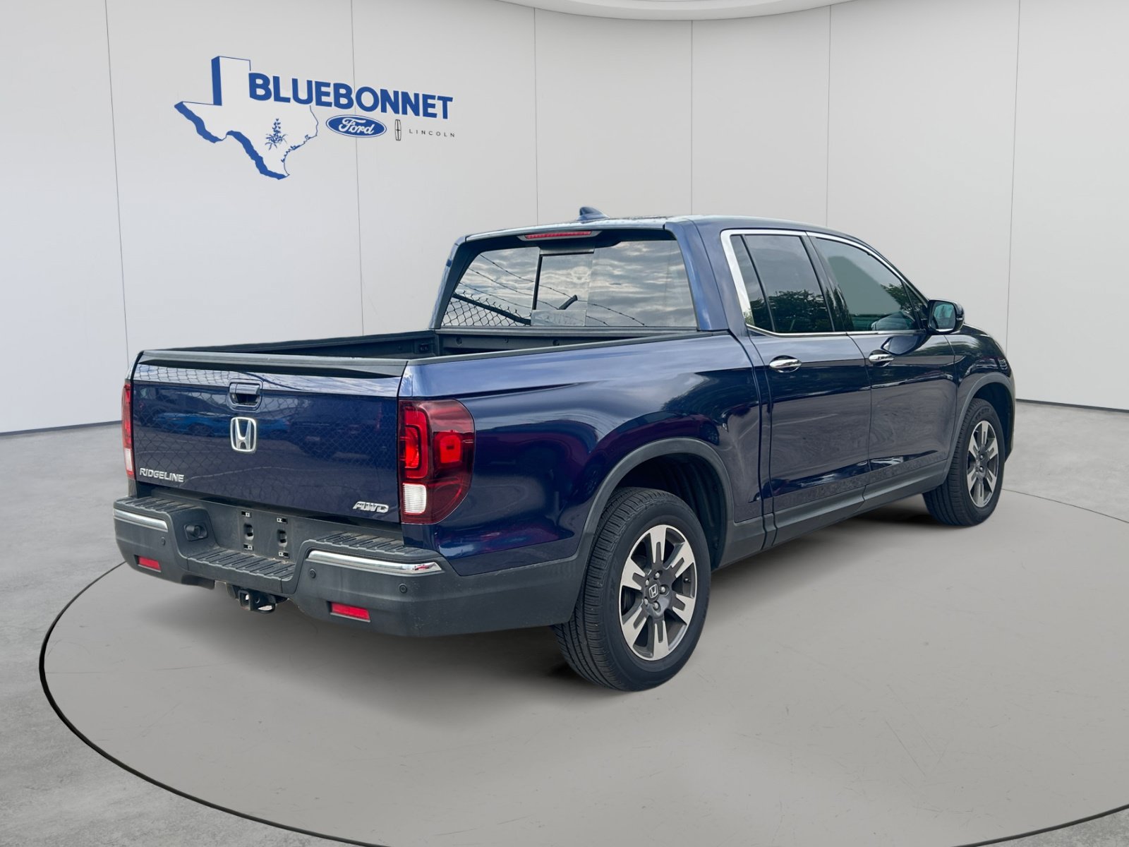 Used 2019 Honda Ridgeline RTL-E image 3