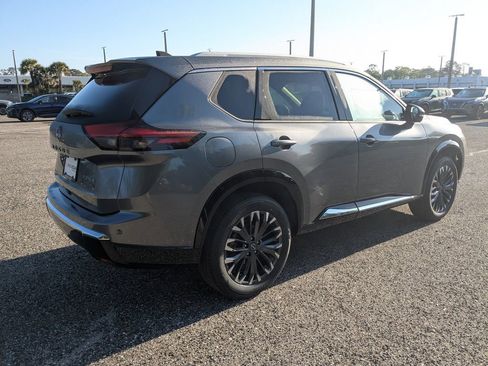 New 2026 Nissan Rogue Platinum AWD/4WD image 4