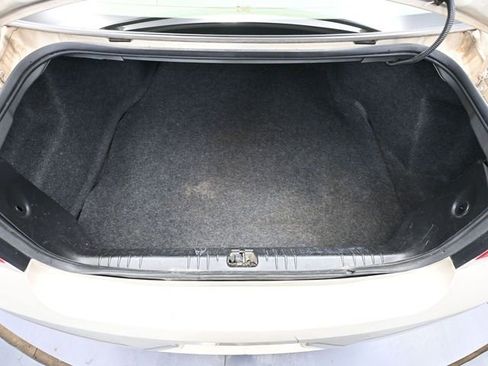 Used 2012 Chevrolet Impala LT image 35