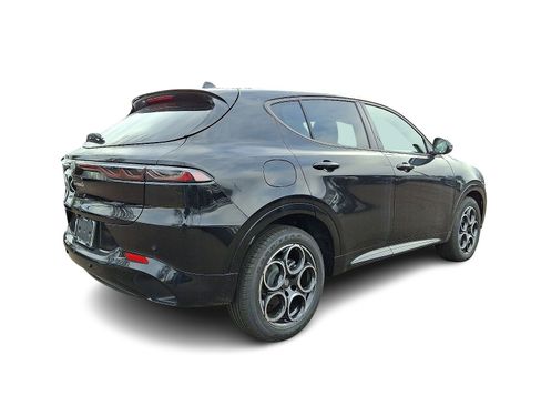New 2025 Alfa Romeo Tonale image 4