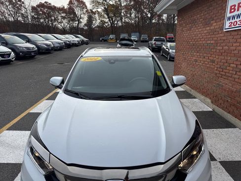 Used 2022 Honda HR-V EX image 7