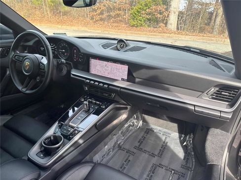 Used 2020 Porsche 911 Carrera S image 23