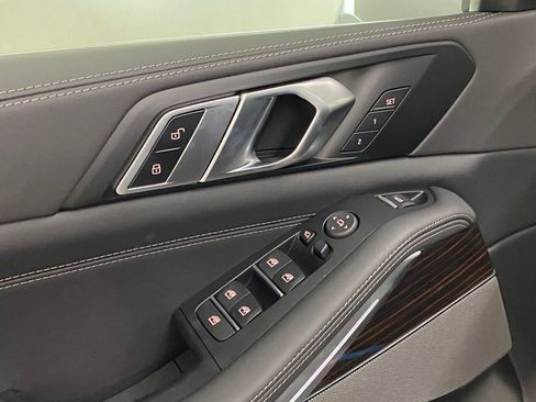 Used 2026 BMW X5 xDrive40i w/ Premium Package image 23