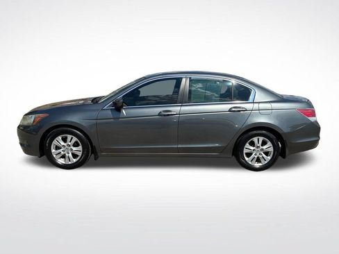 Used 2010 Honda Accord LX-P image 6