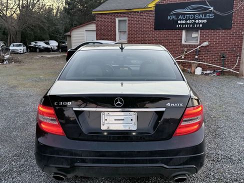 Used 2012 Mercedes-Benz C 300 4MATIC Sedan image 6