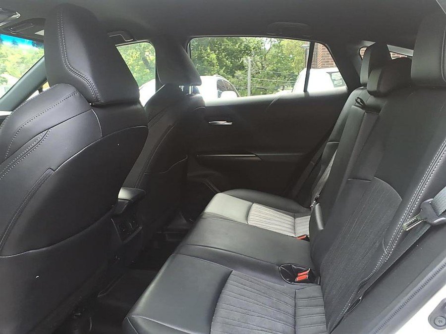 Used 2021 Toyota Venza XLE w/ Carpet Mat Package (TMS) AWD/4WD image 12