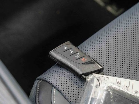 Used 2026 Lexus RZ 350e 2WD w/ Accessory Package (K3) image 26