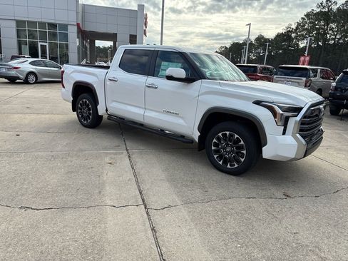 New 2026 Toyota Tundra Limited image 9