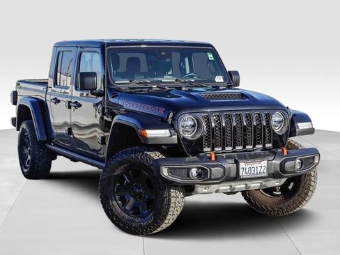 Used 2020 Jeep Gladiator Mojave image 2