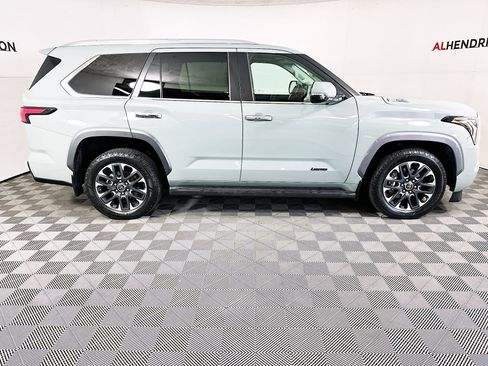 Used 2024 Toyota Sequoia Limited image 2