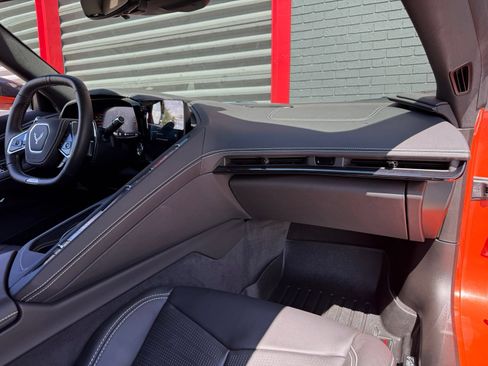 Used 2025 Chevrolet Corvette E-Ray w/ Stealth Interior Trim Package AWD/4WD image 32