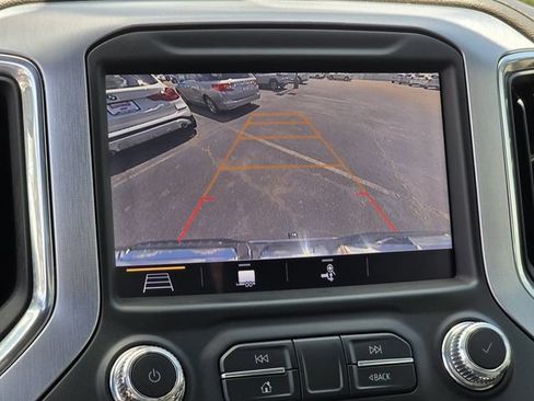 Used 2019 GMC Sierra 1500 SLT w/ SLT Convenience Package AWD/4WD image 12