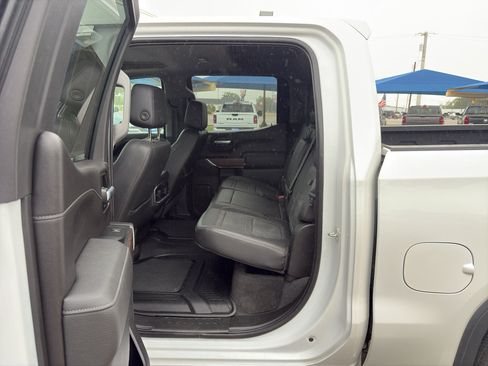 Used 2022 GMC Sierra 1500 Denali w/ Denali Premium Package AWD/4WD image 13