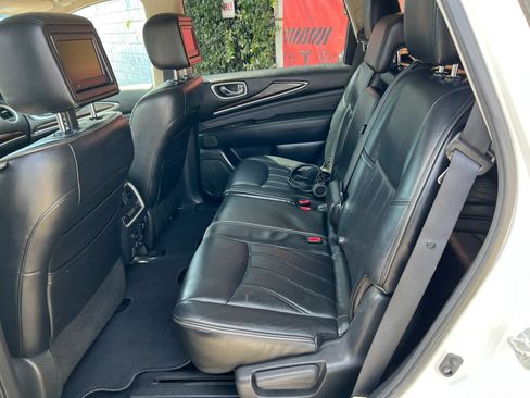 Used 2015 INFINITI QX60 FWD w/ Deluxe Touring Package image 9