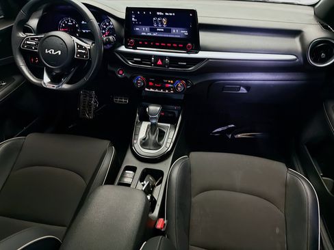 Used 2022 Kia Forte GT-Line w/ GT-Line Premium Package image 12