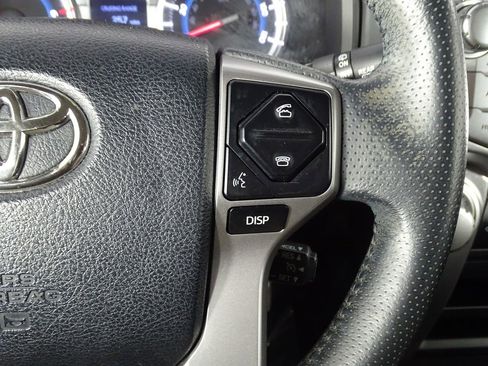 Used 2019 Toyota 4Runner SR5 Premium image 24