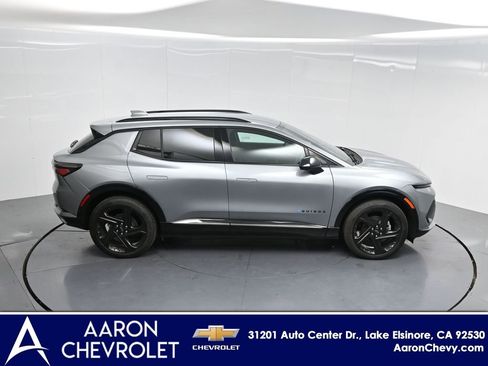 New 2025 Chevrolet Equinox EV RS image 35