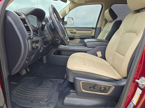 Used 2019 RAM 1500 Limited RWD image 9