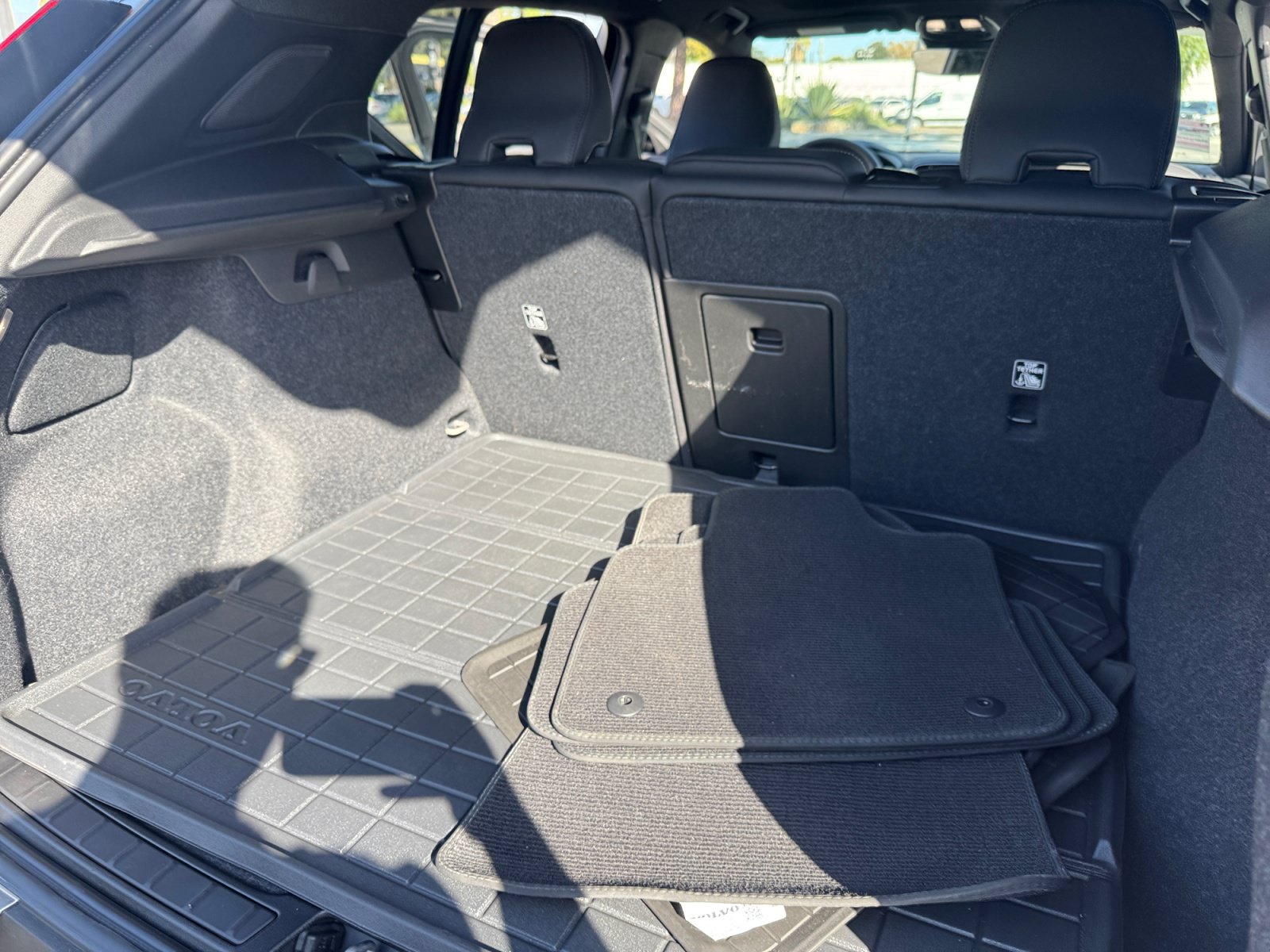 Used 2023 Volvo XC40 Recharge Ultimate w/ Protection Package Premier AWD/4WD image 15